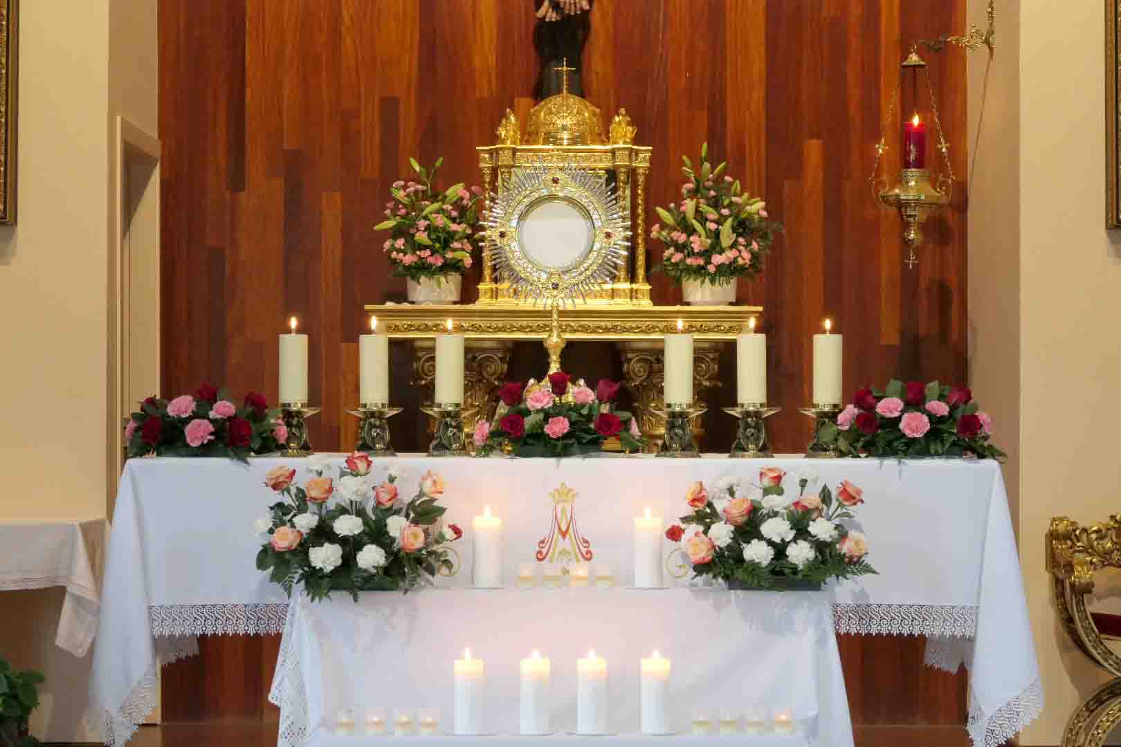 Adoración al Santísimo Virgen Dolorosa El Escorial prado nuevo iglesia