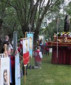 Rezo del Santo Rosario en procesión en Prado Nuevo