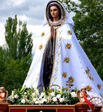 El manto de la Virgen de Prado Nuevo