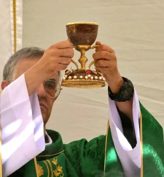 Réplica del cáliz de la última cena que se encuentra en Valencia